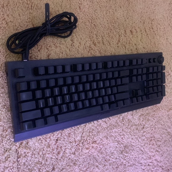 Razer BlackWidow V3 Pro Mechanical Wireless Gaming Keyboard w/keycap upgrade set - Picture 2 of 4